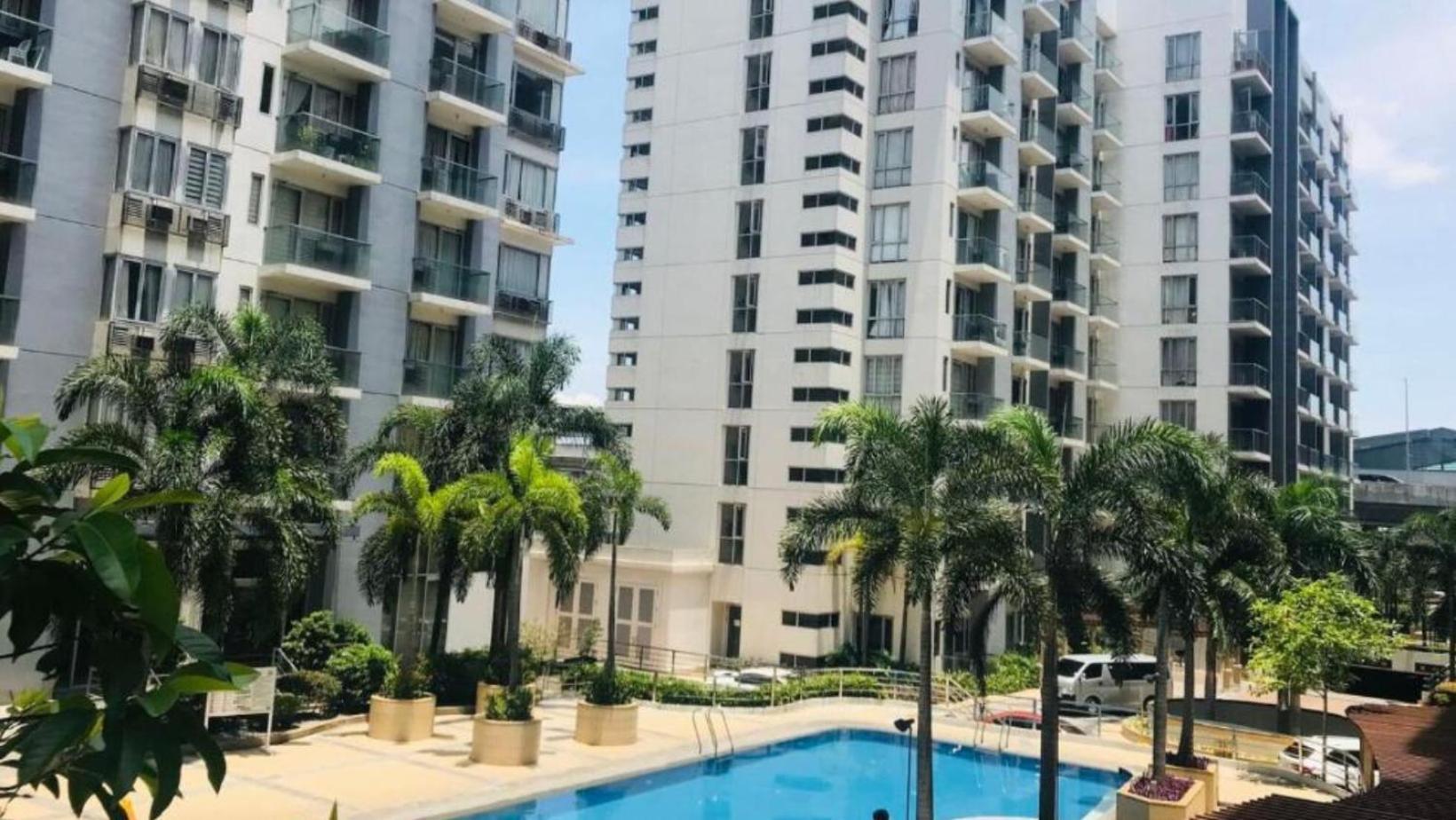 One Palm Tree Villas Condominium - Studio 10Th-O Fl With Balcony - Across Terminal 3 Airport มะนิลา ภายนอก รูปภาพ