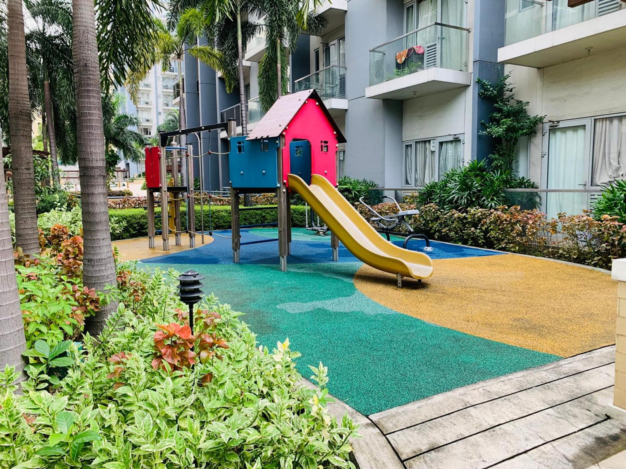 One Palm Tree Villas Condominium - Studio 10Th-O Fl With Balcony - Across Terminal 3 Airport มะนิลา ภายนอก รูปภาพ